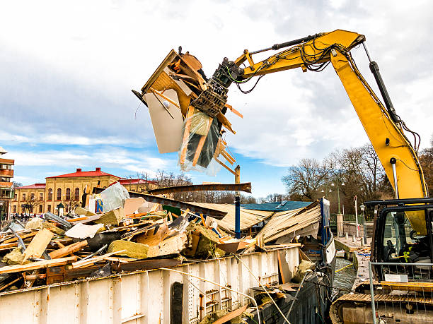 Best Commercial Cleanout Services  in Westwood, MI